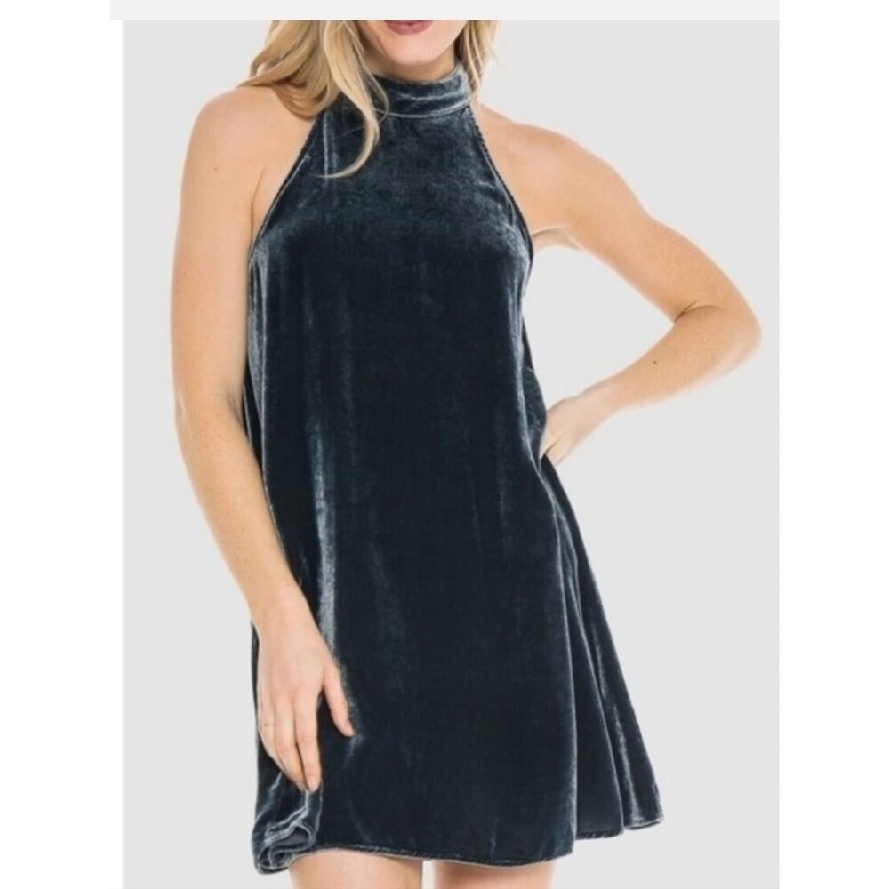 Bella Dahl Velvet High Neck Sleeveless Mini Dress In Glacier Size Medium